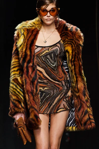 Look 248